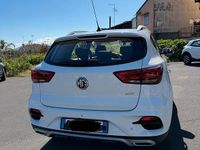 Usata MG ZS Luxury 111 CV (81 kW) 2023 Bianco SUV
