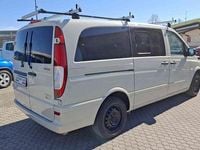 Usata Mercedes Vito 135 CV (99 kW) 2011 Oro
