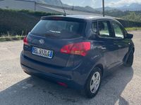 Usado Kia Venga 90 CV (66 kW) 2012 Azul Utilitario