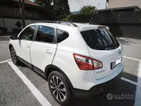 Usata Nissan Qashqai 360º 131 CV (96 kW) 2013 Bianco SUV