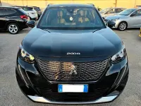 Usata Peugeot 2008 Allure 131 CV (96 kW) 2023 Nero SUV