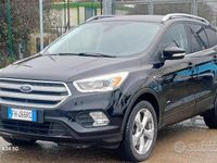 Usata Ford Kuga S 150 CV (110 kW) 2017 Nero SUV
