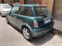 Begagnad Mini One D 88 HK (64 kW) 2006 Grön Halvkombi