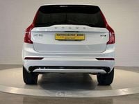Käytetty Volvo XC90 Ultimate 235 HP (172 kW) 2022 Valkoinen Katumaasturi