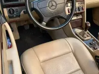 Usata Mercedes E200 136 CV (100 kW) 1995 Bluazzurro Cabrio