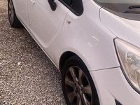 Usata Opel Meriva 95 CV (69 kW) 2011 Bianco Monovolume