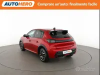 Usata Peugeot 208 136 CV (100 kW) 2025 Rosso Utilitaria