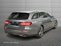 Usata Mercedes E220 200 CV (147 kW) 2023 Grigio selenite Station wagon