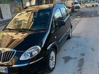 Usata Lancia Musa 77 CV (56 kW) 2010 Nero Monovolume