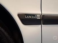 Usata Lancia Delta 193 CV (141 kW) 1997 Bianco banchisa 249 / pastello Utilitaria