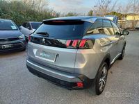 Begagnad Peugeot 3008 Allure 131 HK (96 kW) 2023 Grå SUV