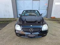 Usata Mercedes SLK200 163 CV (119 kW) 2001 Nero Cabrio