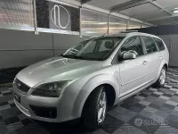 Usata Ford Focus S 90 CV (66 kW) 2007 Grigio Station wagon
