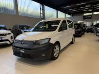 Usata VW Caddy 122 CV (89 kW) 2021 Bianco Monovolume