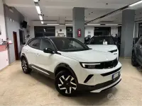 Usado Opel Mokka 131 CV (96 kW) 2025 Blanco SUV