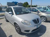 Usata Lancia Ypsilon 77 CV (56 kW) 2010 Grigio Utilitaria