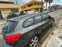 Usata Opel Astra 95 CV (69 kW) 2011 Grigio Station wagon