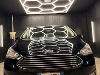 Usata Ford C-MAX 125 CV (91 kW) 2015 Nero Monovolume