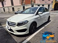 Usata Mercedes B200 AMG 136 CV (100 kW) 2017 Bianco Monovolume