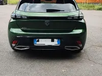 Usata Peugeot 308 Allure 131 CV (96 kW) 2024 Verde Berlina