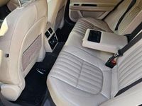 Usata Jaguar XF 180 CV (132 kW) 2019 Nero Berlina