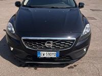 Usata Volvo V40 116 CV (85 kW) 2014 Nero Berlina