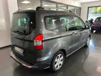 Usata Ford Tourneo Courier 101 CV (74 kW) 2019 Grigio Monovolume