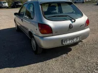 Usata Ford Fiesta 75 CV (55 kW) 1997 Grigio Utilitaria