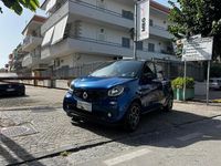 Usata Smart ForFour Prime 71 CV (52 kW) 2017 Blu Utilitaria