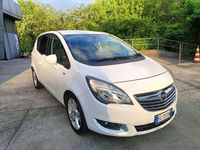 Usata Opel Meriva Cosmo 120 CV (88 kW) 2016 Bianco Monovolume