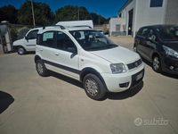 Usata Fiat Panda 4x4 70 CV (51 kW) 2007 Bianco Utilitaria