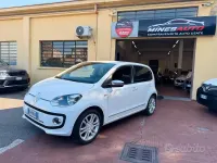Usata VW up! Move 68 CV (50 kW) 2014 Beige Utilitaria