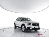 Usata Volvo XC40 R-Design 150 CV (110 kW) 2019 Grigio SUV
