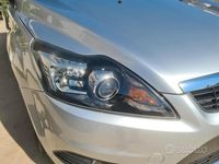 Usata Ford Focus 110 CV (80 kW) 2011 Grigio Berlina