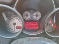 Usata Alfa Romeo GT 150 CV (110 kW) 2005 Grigio Coupé