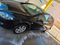Usata Seat Leon Sport 105 CV (77 kW) 2008 Nero Utilitaria