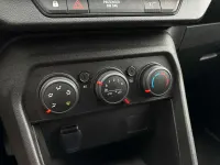 Usata Dacia Sandero Expression 101 CV (74 kW) 2023 Arancione Berlina