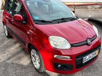 Usata Fiat Panda Lounge 85 CV (62 kW) 2013 Rosso Utilitaria