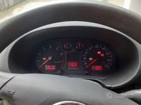 Usata Audi A3 102 CV (75 kW) 2002 Grigio Utilitaria