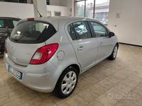 Usata Opel Corsa 85 CV (62 kW) 2012 Grigio Utilitaria