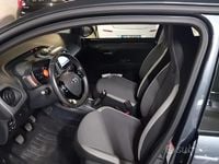 Usata Toyota Aygo X-clusiv 72 CV (52 kW) 2021 Nero Utilitaria