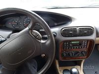 Usata Chrysler Stratus 131 CV (96 kW) 1996 Nero Cabrio
