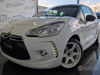 Usata Citroën DS3 Chic 70 CV (51 kW) 2012 Bianco Berlina