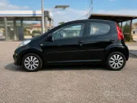 Usata Peugeot 107 68 CV (50 kW) 2005 Nero Utilitaria