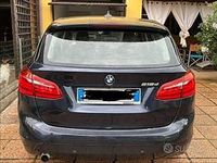 Usata BMW 218 Efficient Dynamics 150 CV (110 kW) 2017 Blu Monovolume