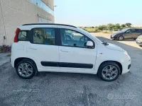 Usata Fiat Panda Lounge 95 CV (69 kW) 2016 Bianco Utilitaria