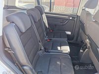 Usata VW Touran 2012 Grigio Monovolume