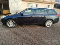 Usata Opel Insignia Cosmo 160 CV (117 kW) 2011 Nero Station wagon