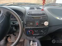 Usata Fiat Brava 80 CV (58 kW) 1997 Bianco Utilitaria