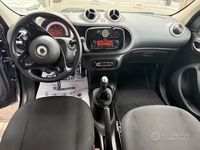 Usata Smart ForFour 70 CV (51 kW) 2017 Grigio Utilitaria